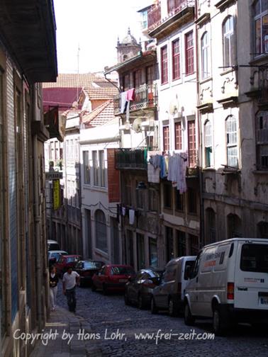 We explore Porto, Portugal 2009, DSC01350b_H555